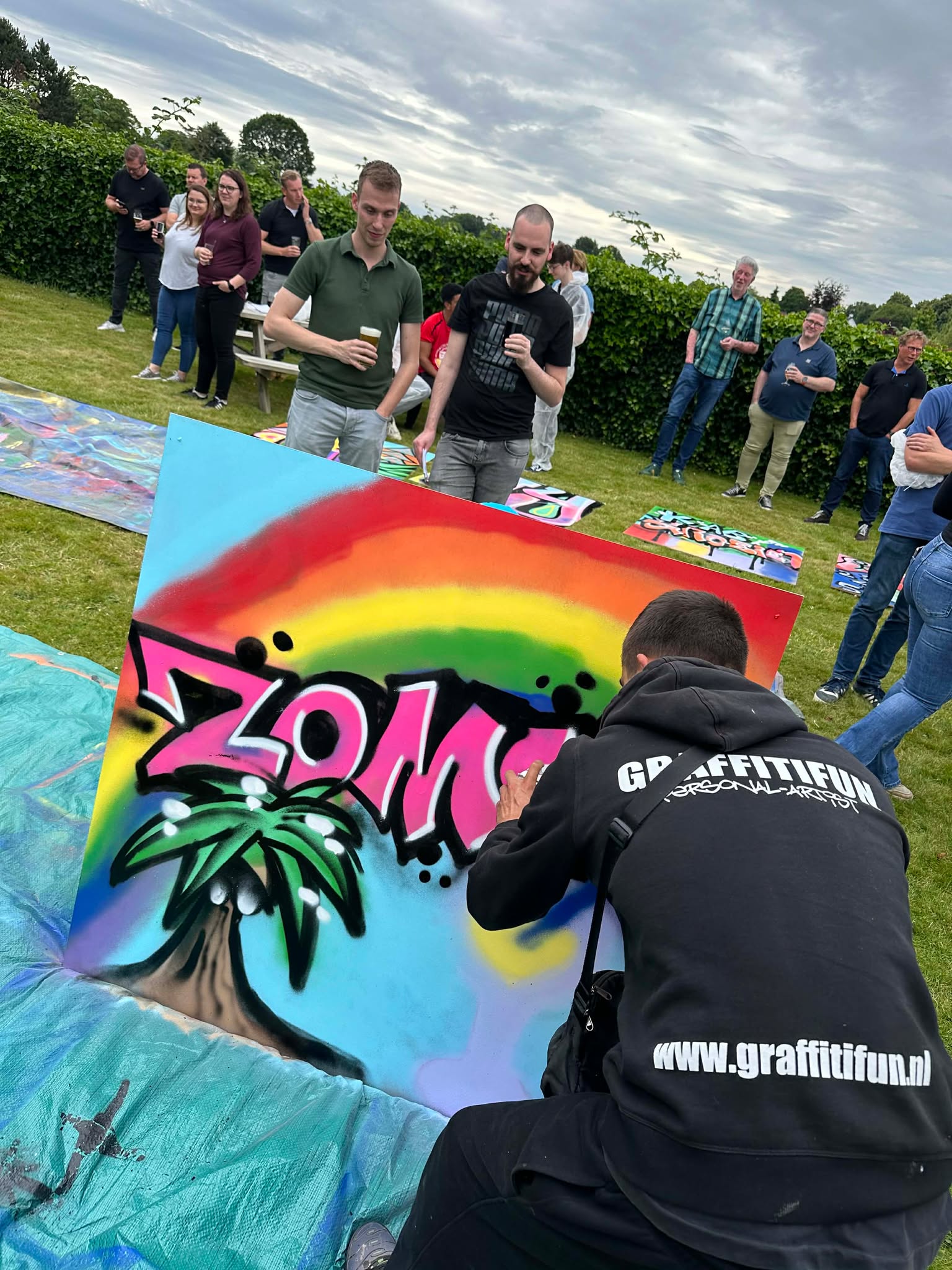 Street art workshop team building