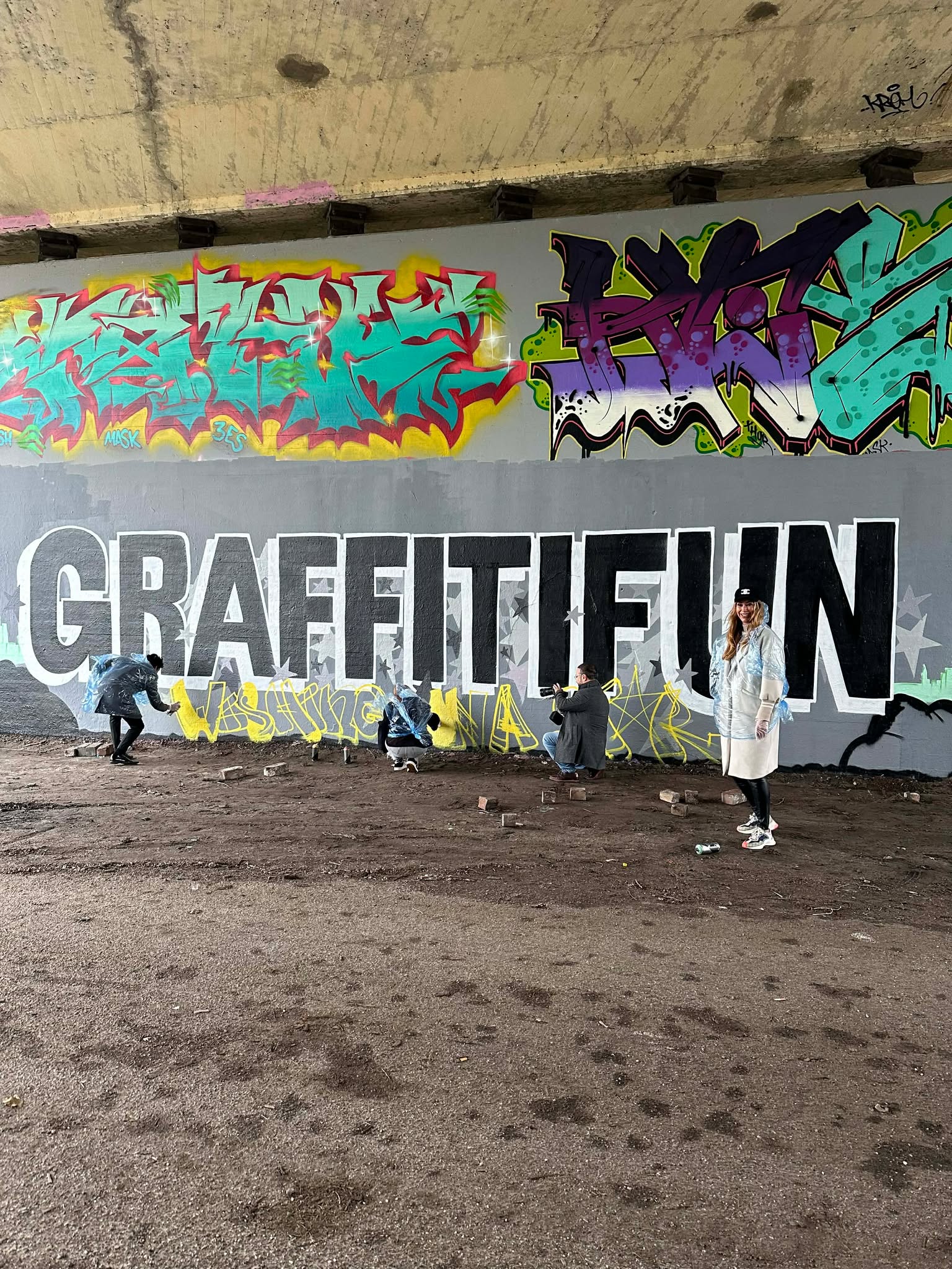 International logistics provider graffiti workshop case study